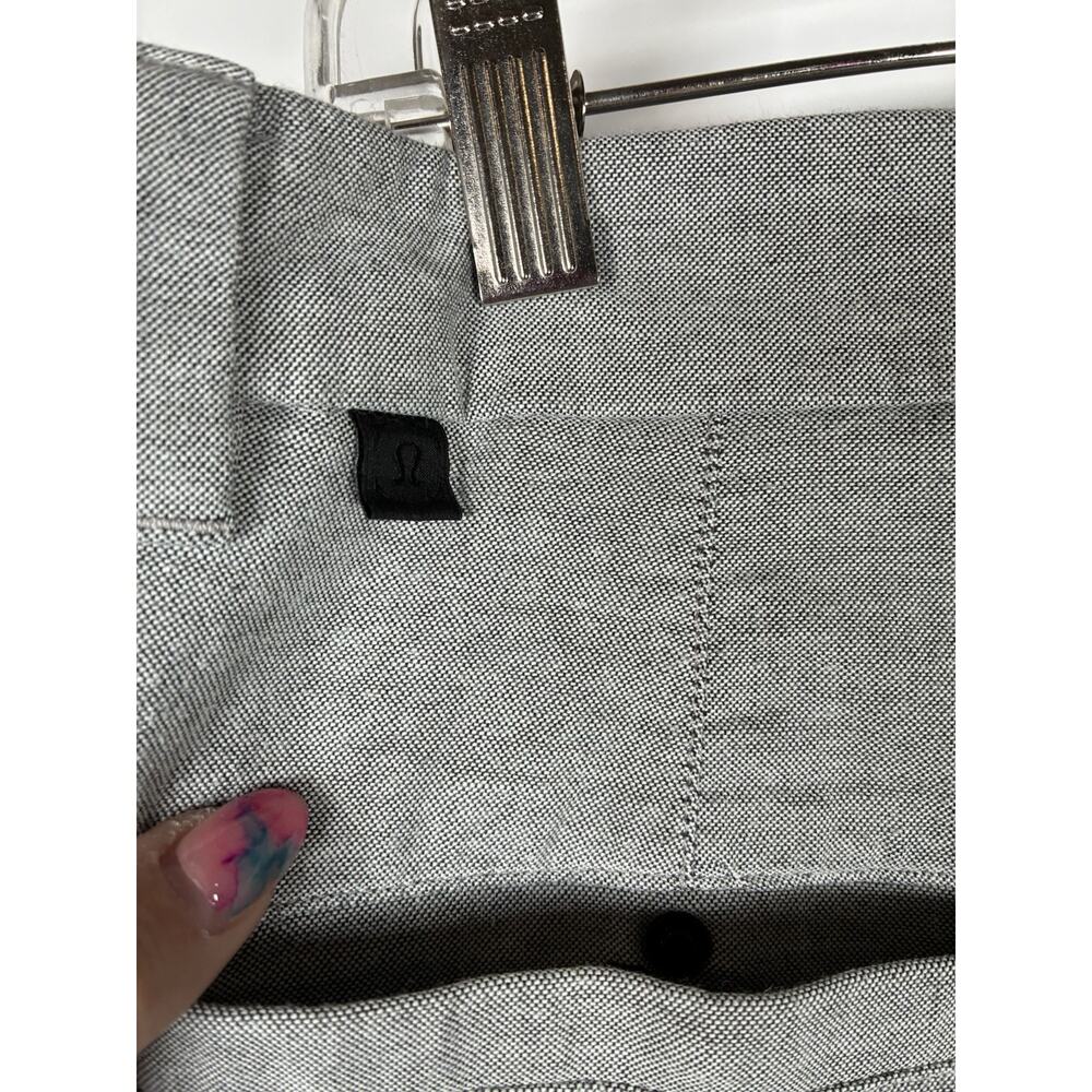 Lululemon Commission Shorts 32 Gray Qwick Oxford 11 Relaxed Fit Mens Golf Chino - Picture 3 of 5